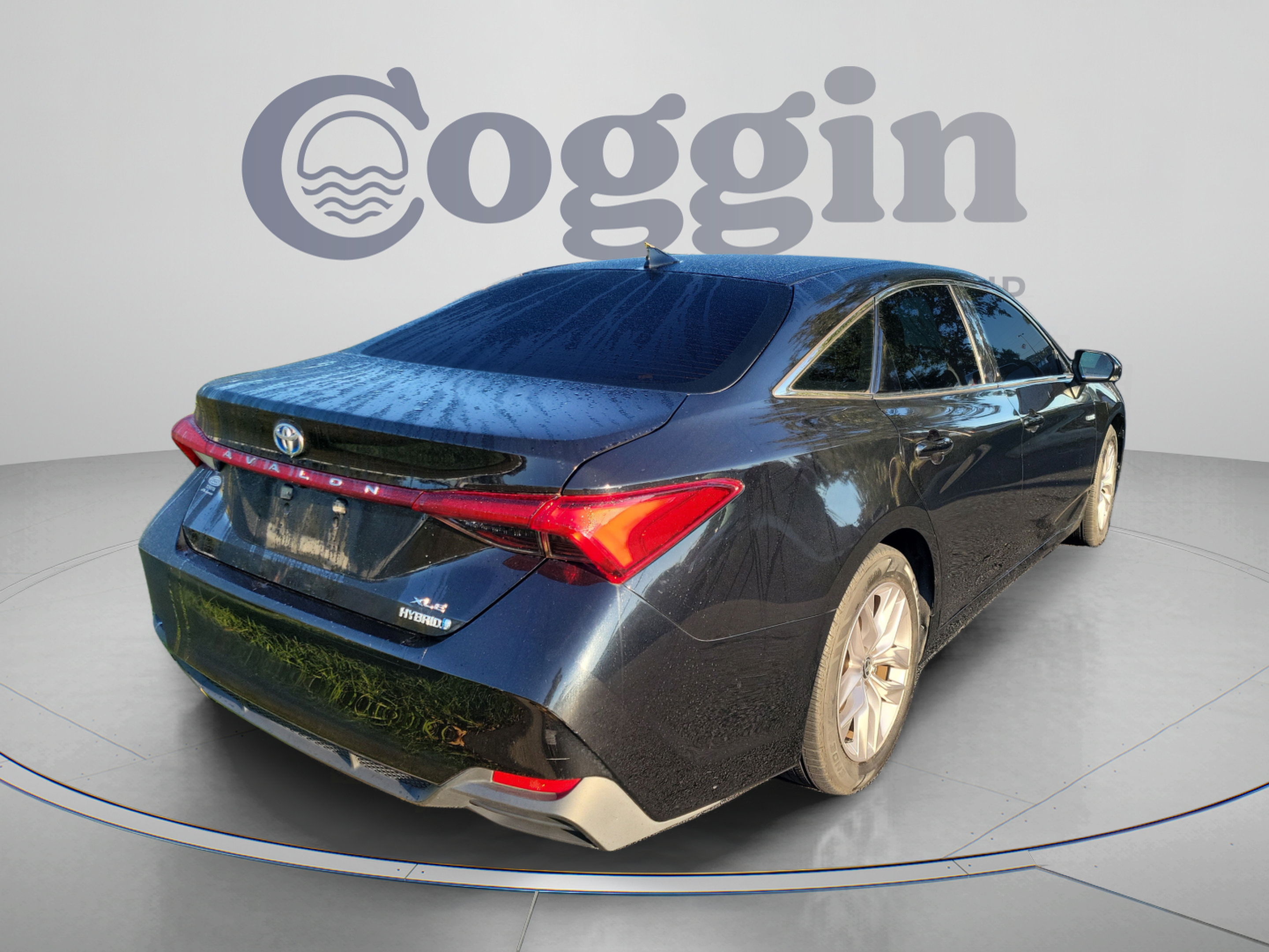 Used 2021 Toyota Avalon XLE w/ Moonroof Package FWD image 6