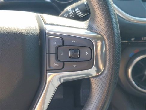 Used 2022 Chevrolet Blazer LT image 23