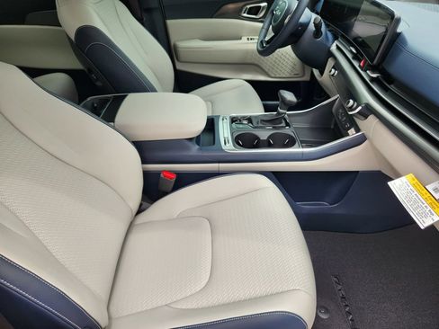 New 2026 Kia Carnival SX Prestige FWD image 11