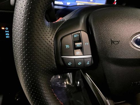 Certified 2025 Ford Escape ST-Line AWD/4WD image 23