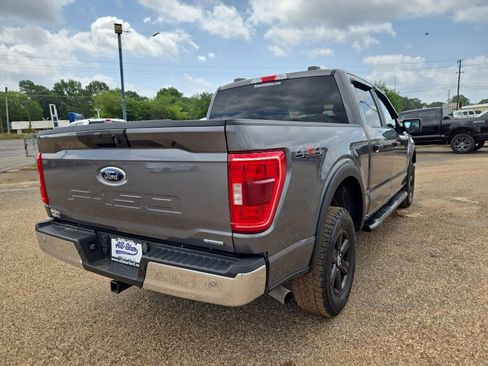 Used 2023 Ford F150 XLT w/ Trailer Tow Package AWD/4WD image 4