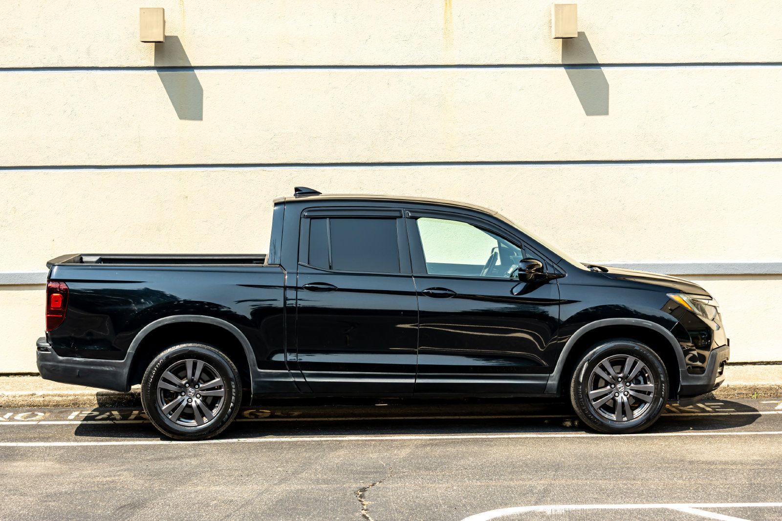 Used 2019 Honda Ridgeline Sport image 11