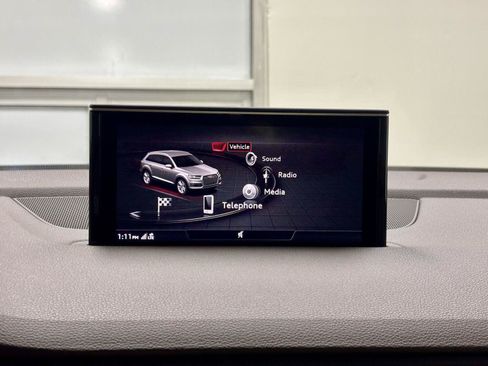 Used 2019 Audi Q7 2.0T Premium Plus AWD/4WD image 33