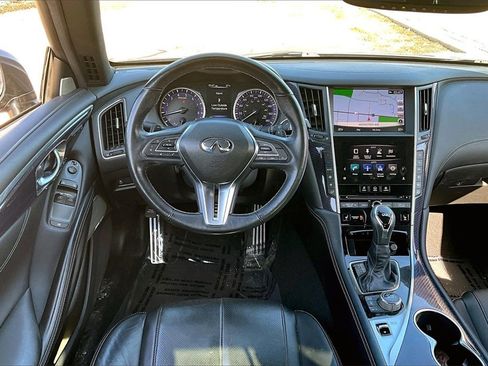 Used 2017 INFINITI Q60 3.0t Sport image 17