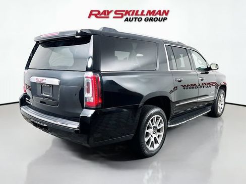 Used 2020 GMC Yukon XL Denali AWD/4WD image 7