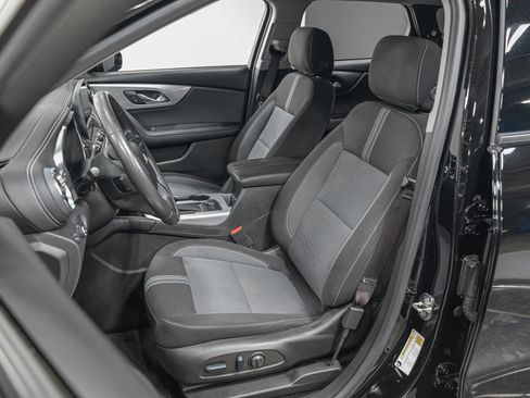 Used 2023 Chevrolet Blazer LT image 16