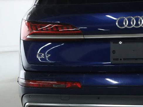 Used 2022 Audi Q7 3.0T Premium Plus w/ Premium Plus Package image 16