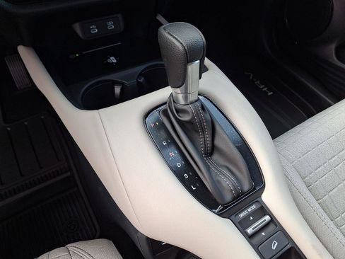 New 2026 Honda HR-V LX image 7