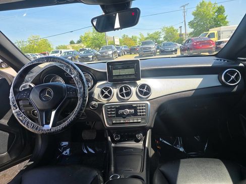 Used 2014 Mercedes-Benz CLA 250 w/ Premium 1 Package image 12