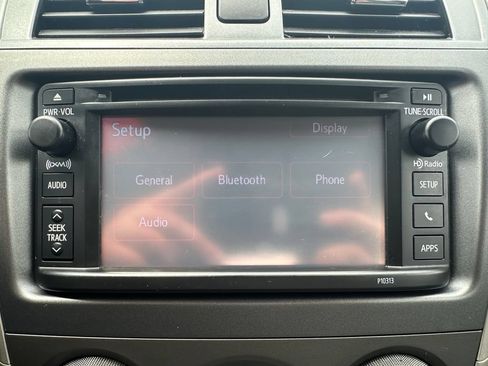 Used 2013 Toyota Corolla LE FWD image 16