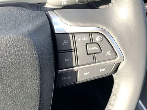 Used 2026 Toyota Grand Highlander Limited image 29