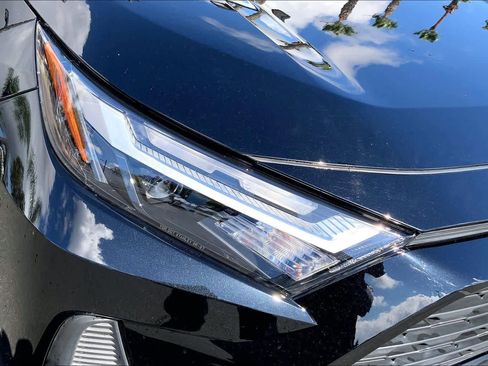 Certified 2025 Toyota RAV4 XLE FWD image 27