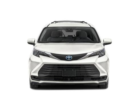 New 2026 Toyota Sienna LE AWD/4WD image 4