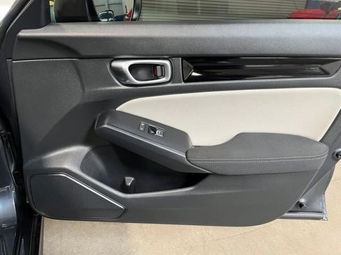 Used 2024 Honda Civic EX image 11