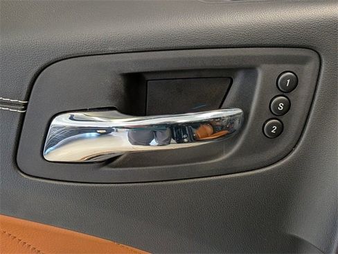 Used 2021 Dodge Charger SRT Hellcat image 12