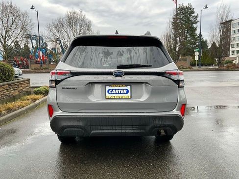 Certified 2025 Subaru Forester Premium image 7