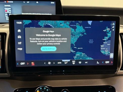 New 2025 Ford Expedition Active image 25