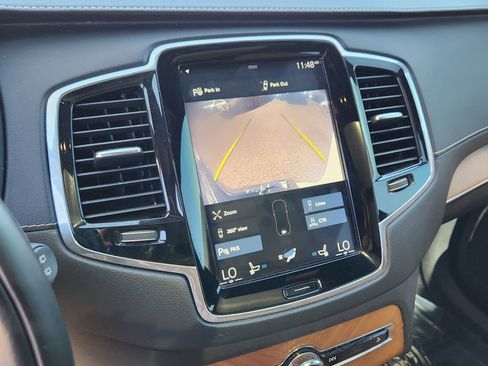 Used 2019 Volvo XC90 T6 Inscription image 9