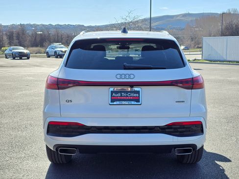Certified 2025 Audi Q5 Premium w/ Convenience Package image 37