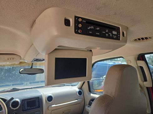Used 2003 Ford Expedition Eddie Bauer AWD/4WD image 12