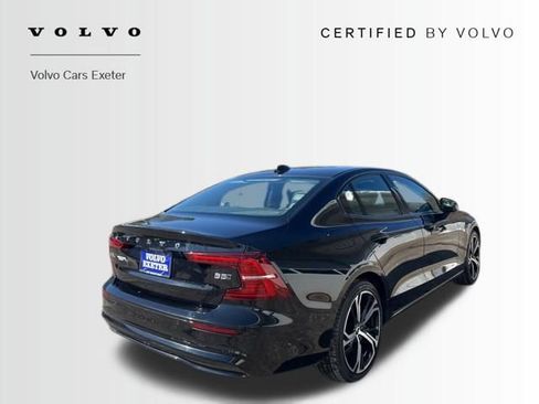 Certified 2025 Volvo S60 B5 Core w/ Climate Package image 10