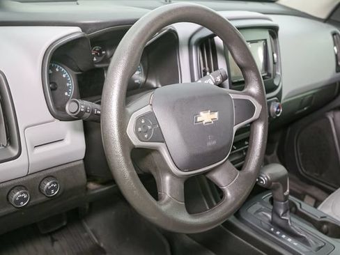 Used 2020 Chevrolet Colorado W/T w/ Custom Special Edition AWD/4WD image 17