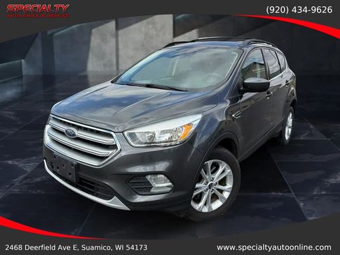 Used 2017 Ford Escape SE AWD/4WD image 1