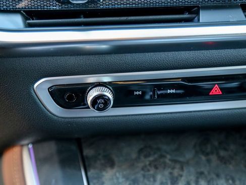 New 2026 BMW X5 xDrive40i w/ M Sport Package image 16