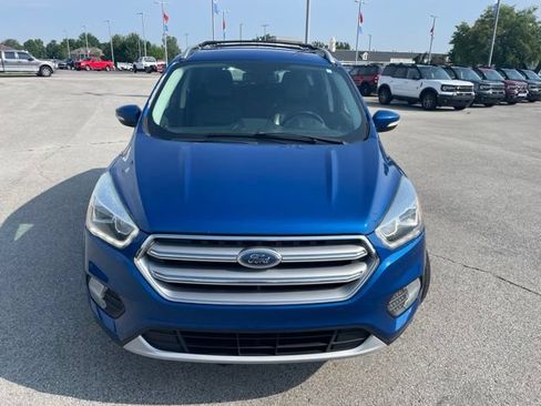 Used 2017 Ford Escape Titanium FWD image 3