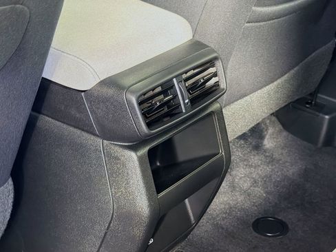 Used 2025 Honda Prologue EX image 28