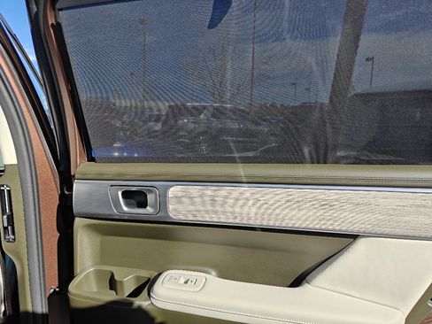 Used 2025 Hyundai Santa Fe Calligraphy image 23