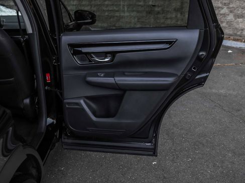 Used 2024 Honda CR-V EX-L image 16