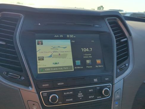 Used 2017 Hyundai Santa Fe Sport w/ 2.4L Tech Package 04 AWD/4WD image 20