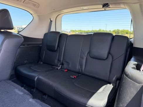 Used 2015 INFINITI QX80 2WD w/ Theater Package image 14
