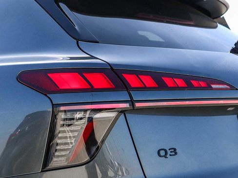 New 2026 Audi Q3 quattro 2.0T image 12