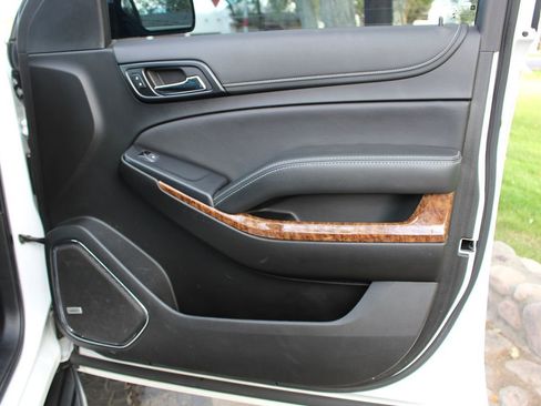 Used 2019 Chevrolet Tahoe Premier image 18