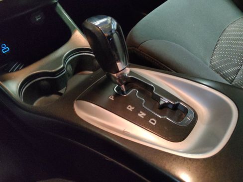 Used 2018 Dodge Journey SE w/ Popular Equipment Group FWD image 26