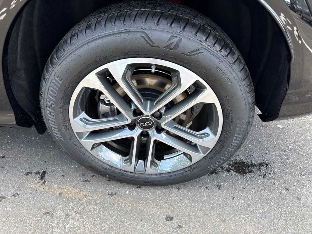 New 2026 Audi Q5 Premium AWD/4WD image 11