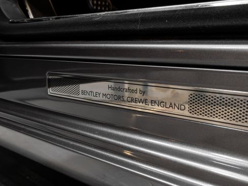 Used 2012 Bentley Mulsanne w/ Premiere Specification Pkg image 65