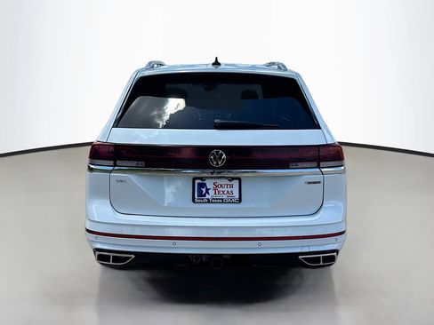 Used 2024 Volkswagen Atlas SEL Premium R-Line AWD/4WD image 6