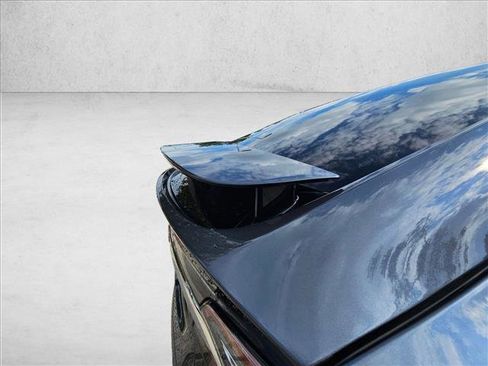 Used 2017 Tesla Model X 75D image 16