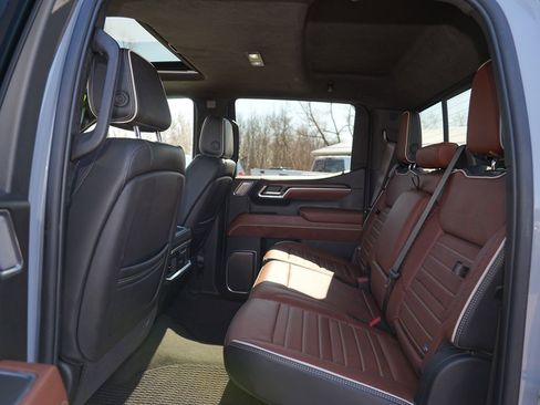 Used 2025 GMC Sierra 1500 Denali Ultimate AWD/4WD image 19