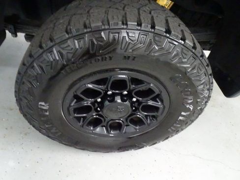 Certified 2024 Chevrolet Silverado 2500 ZR2 w/ ZR2 Bison Edition image 29