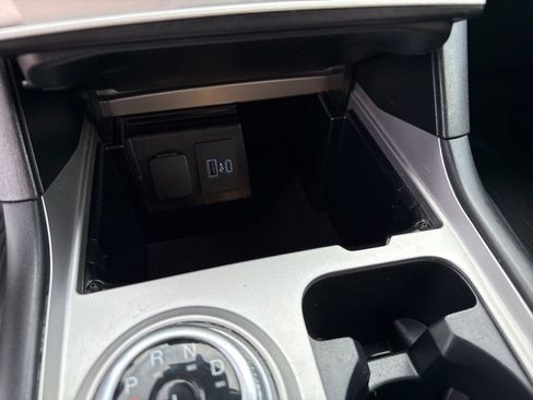 Used 2022 Ford Explorer XLT w/ Class IV Trailer Tow Package image 28