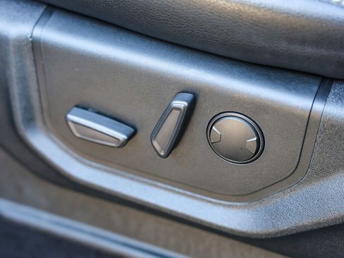 Used 2020 Ford F150 Lariat w/ Equipment Group 502A Luxury image 13