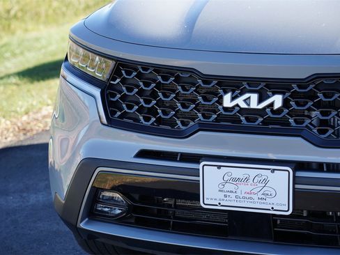 Used 2022 Kia Sorento X-Line EX image 9