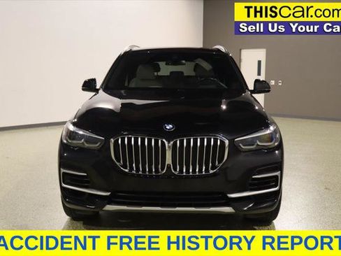 Used 2022 BMW X5 sDrive40i w/ Luxury Seating Package RWD image 2