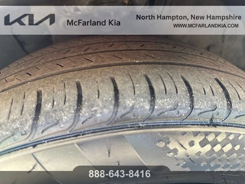 Used 2024 Kia Forte LXS FWD image 30