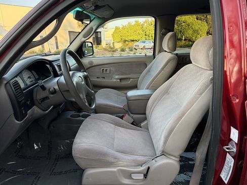 Used 2002 Toyota Tacoma PreRunner RWD image 14