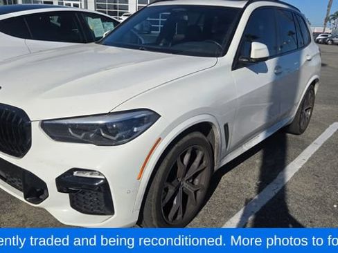 Used 2019 BMW X5 xDrive40i w/ M Sport Package AWD/4WD image 5